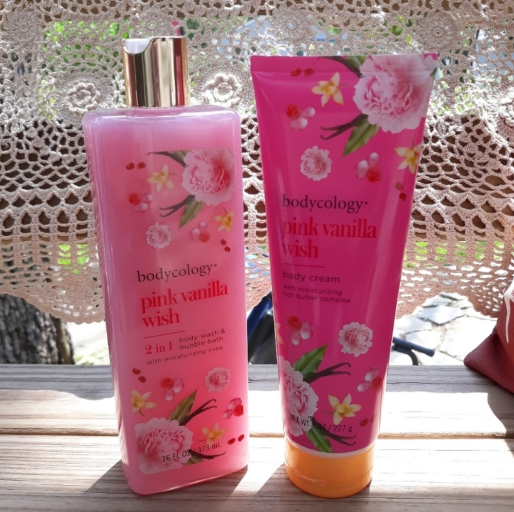 🆕️PINK VANILLA WISH BODY WASH & BODY CREAM - Picture 5 of 10